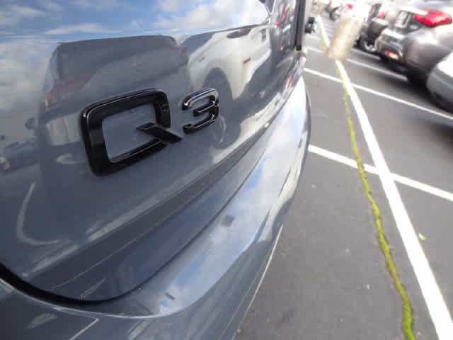 Used 2023 Audi Q3 2.0T Premium AWD/4WD image 7
