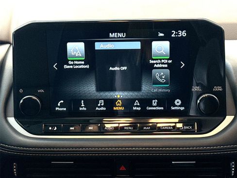 Used 2023 Nissan Rogue SL w/ SL Premium Package image 12