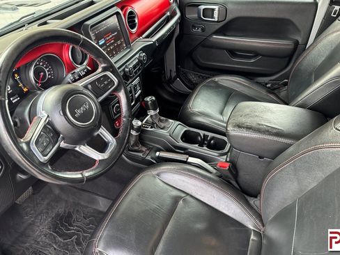 Used 2021 Jeep Wrangler Unlimited Rubicon image 10