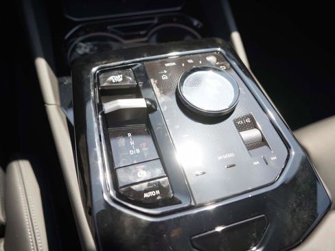 New 2026 BMW i5 eDrive40 w/ M Sport Package image 21