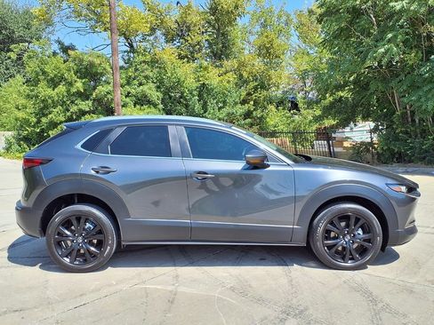 Used 2024 MAZDA CX-30 AWD 2.5 S w/ Preferred Package image 2