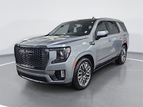 Used 2024 GMC Yukon Denali Ultimate image 9