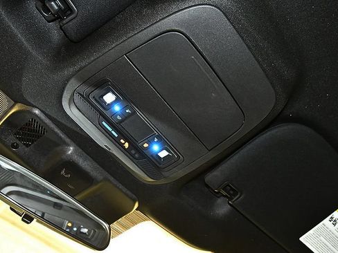 Used 2025 Ford F150 XLT w/ Equipment Group 301A Standard AWD/4WD image 27