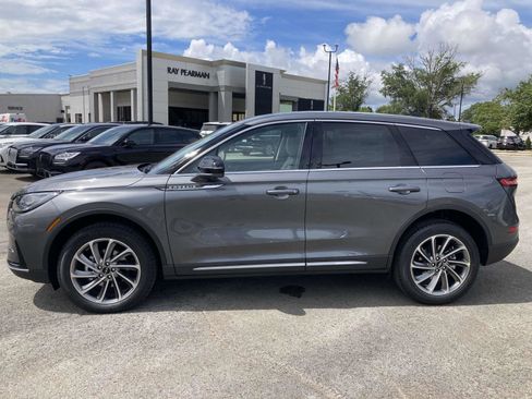 New 2025 Lincoln Corsair FWD w/ Equipment Group 101A image 8