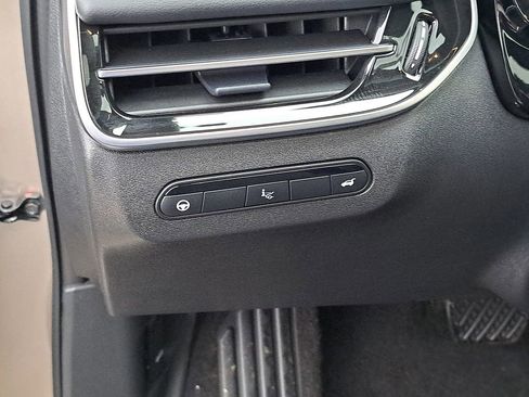 Used 2025 INFINITI QX60 Luxe w/ Vision Package image 20