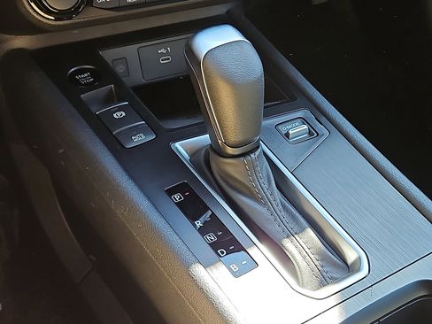 New 2026 Nissan Kicks SV w/ Cold Weather Package image 11