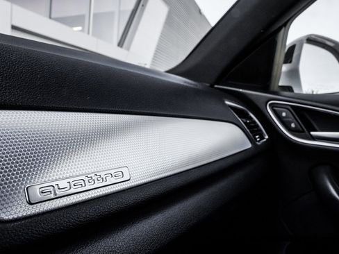 Used 2018 Audi Q3 2.0T Premium Plus w/ Premium Plus Package image 19