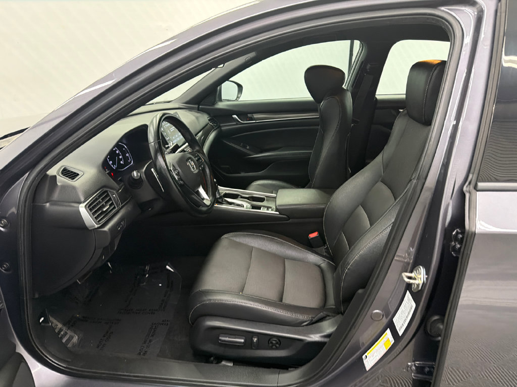 Used 2019 Honda Accord Sport image 9
