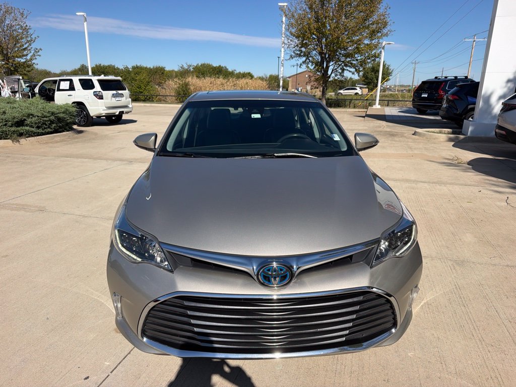 Certified 2017 Toyota Avalon Limited FWD image 2