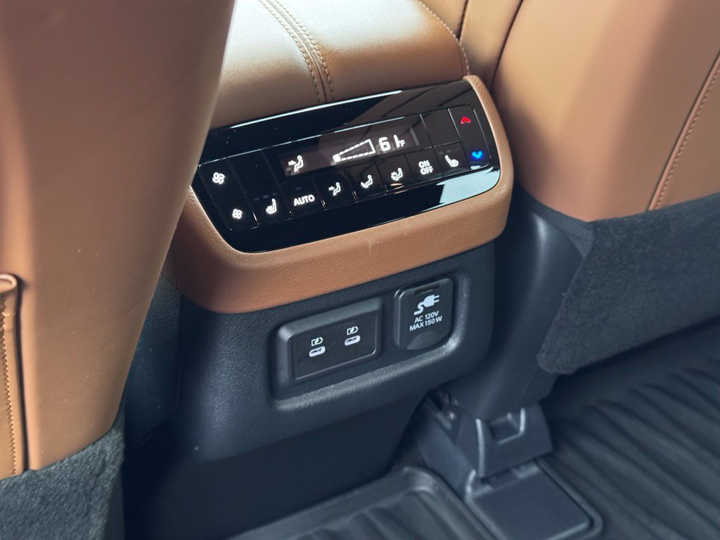Used 2026 INFINITI QX60 Autograph w/ Dark Cargo Package AWD/4WD image 34