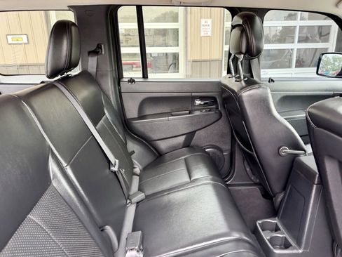 Used 2012 Jeep Liberty Sport AWD/4WD image 17