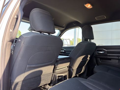 Used 2025 RAM 2500 Big Horn AWD/4WD image 13