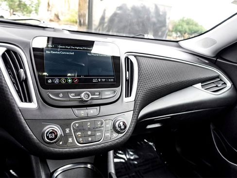 Used 2024 Chevrolet Malibu LT image 23