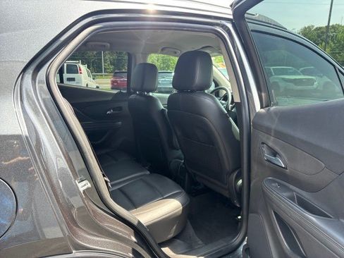 Used 2017 Buick Encore Essence FWD image 43