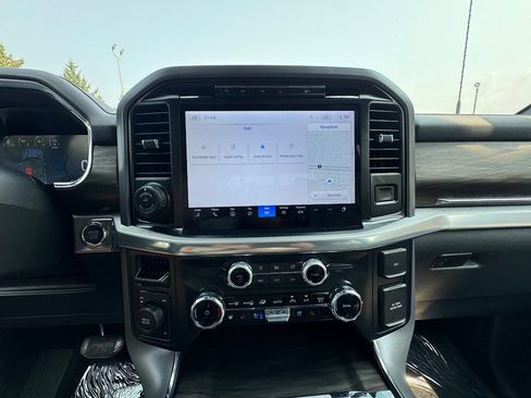 Used 2024 Ford F150 Lariat AWD/4WD image 31