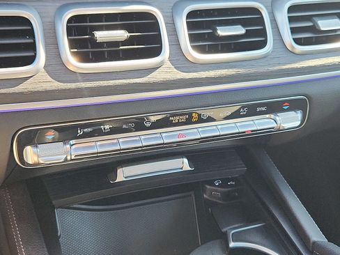 Used 2022 Mercedes-Benz GLE 350 4MATIC image 15