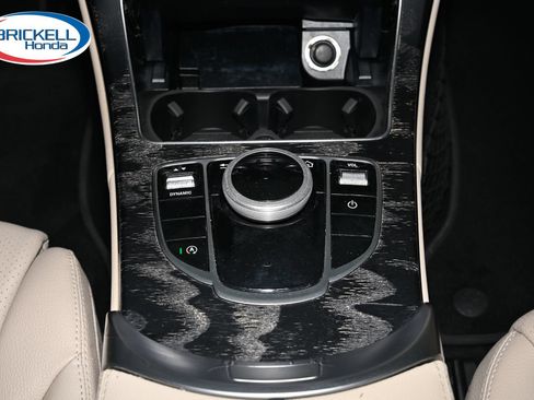 Used 2019 Mercedes-Benz C 300 Sedan image 24