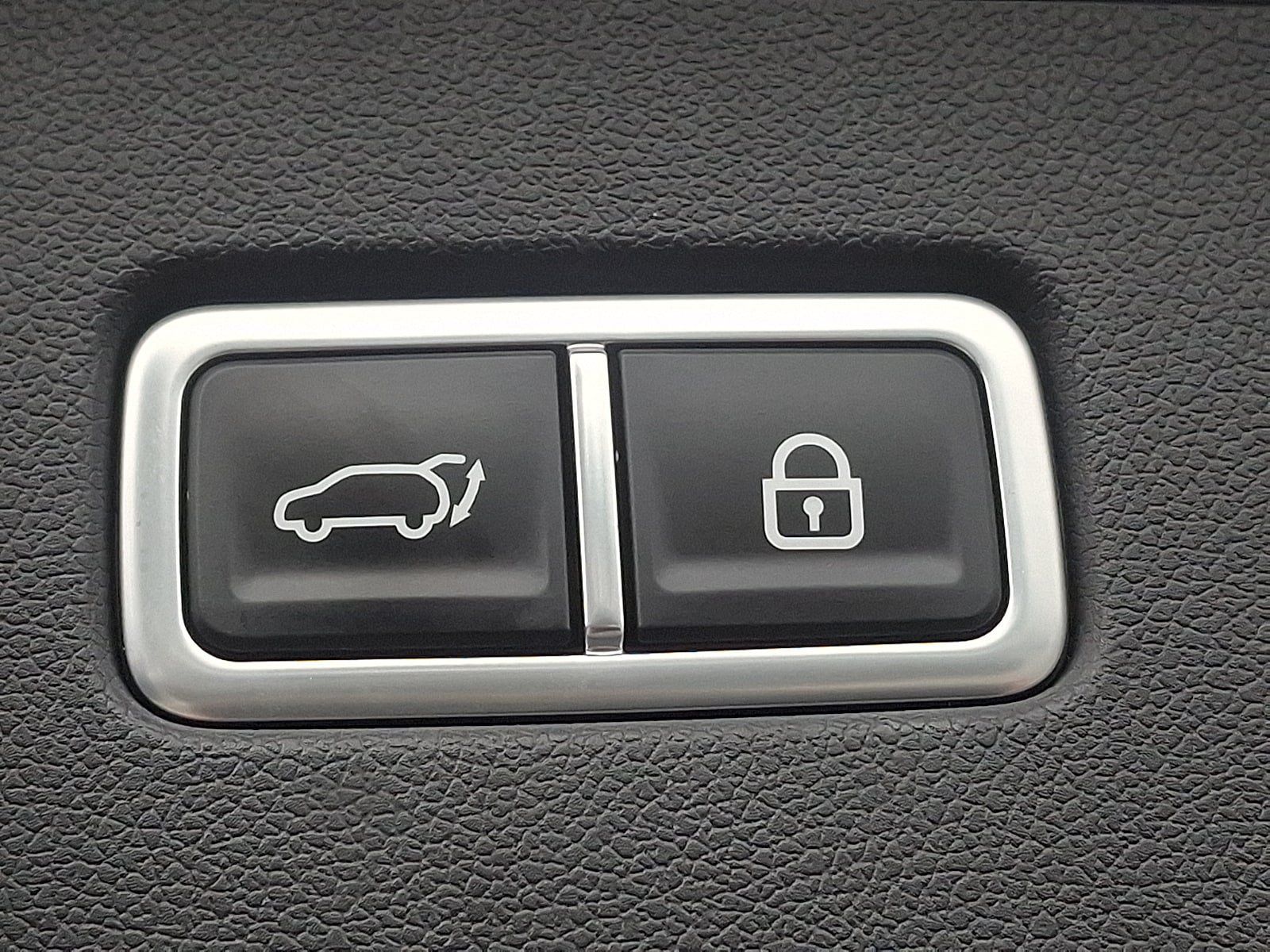 Used 2023 Kia Sorento SX AWD/4WD image 33