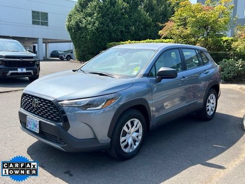 Used 2022 Toyota Corolla Cross L AWD/4WD image 3