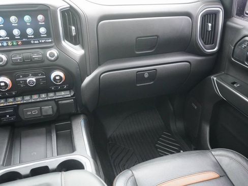 Used 2020 GMC Sierra 1500 AT4 w/ AT4 Premium Package image 26
