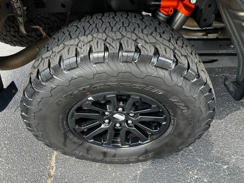 Used 2024 Ford F150 Raptor AWD/4WD image 15