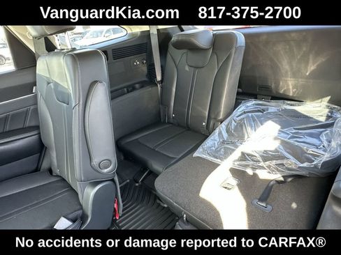 Used 2025 Kia Sorento SX image 27