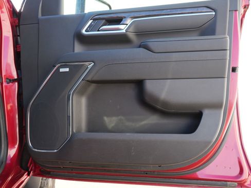 Used 2025 Chevrolet Silverado 3500 LTZ w/ LTZ Plus Package image 30