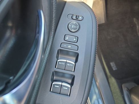 Certified 2023 Honda HR-V Sport image 14