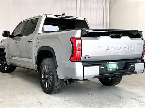 Used 2025 Toyota Tundra Platinum AWD/4WD image 10