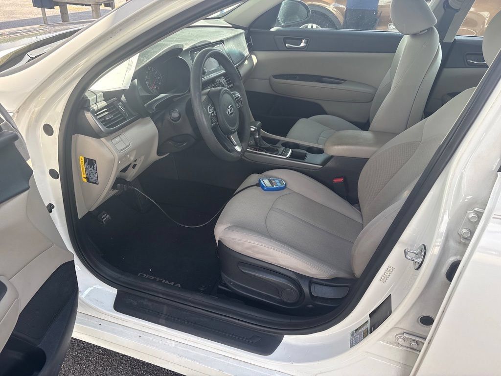 Used 2016 Kia Optima LX FWD image 11