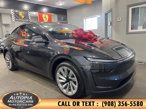 Used 2026 Tesla Model Y 2WD image 6