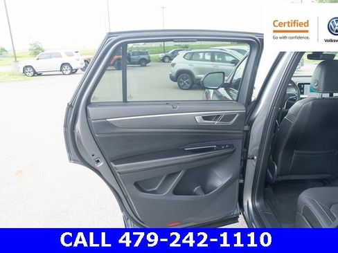 Certified 2024 Volkswagen Atlas Cross Sport SE image 12