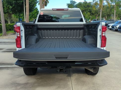 Used 2026 Chevrolet Silverado 2500 Custom w/ Custom Value Package AWD/4WD image 21