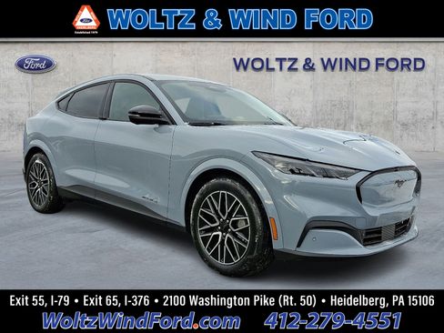 Certified 2025 Ford Mustang Mach-E Premium image 1