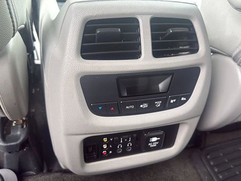 Used 2016 Honda Pilot EX-L image 17