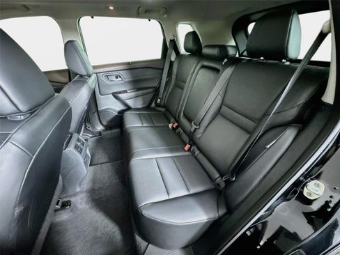 Used 2023 Nissan Rogue SV w/ SV Premium Package FWD image 23