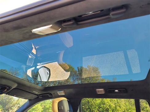 New 2026 Cadillac Escalade IQL Sport 2 w/ LPO, Floor Liner Package image 24