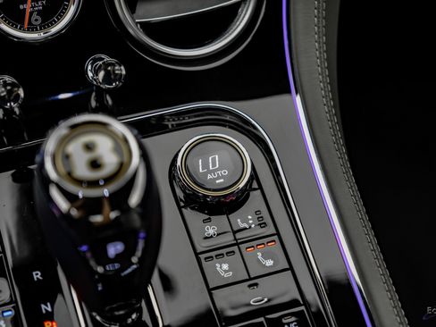 Used 2020 Bentley Continental GT AWD/4WD image 66