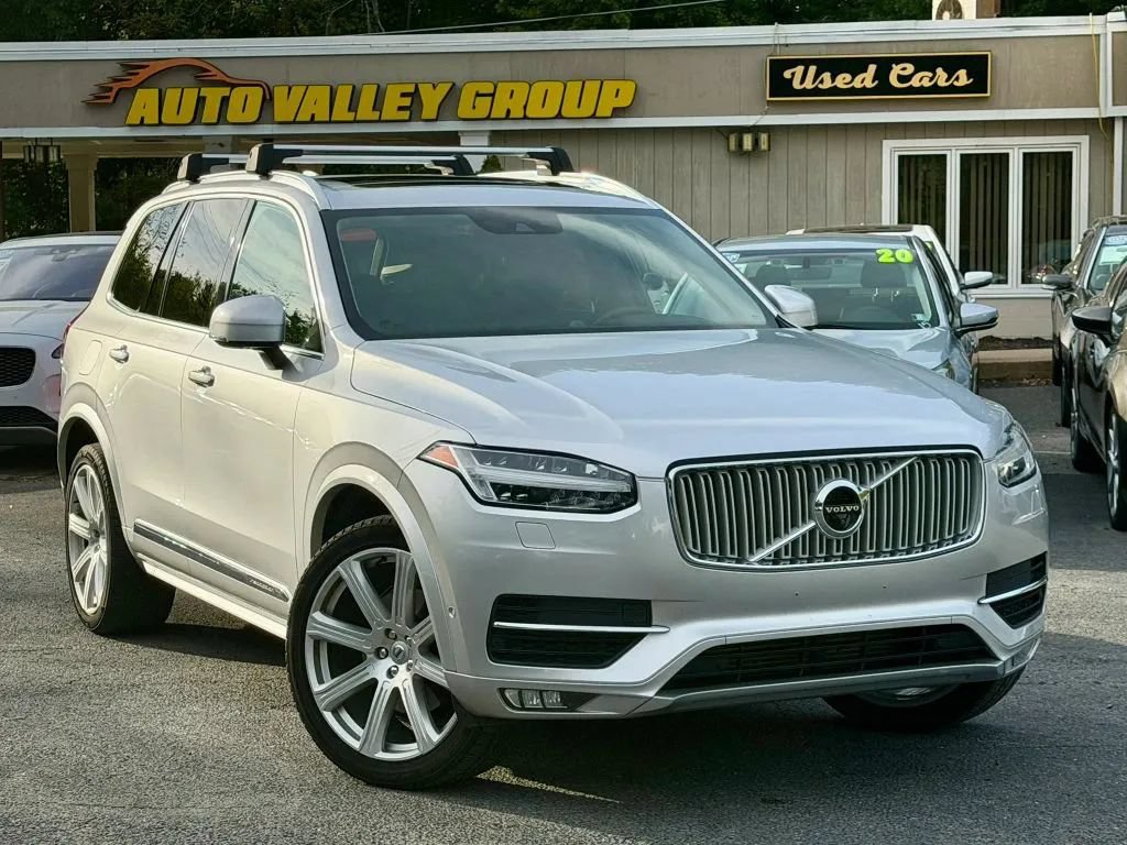 Used 2018 Volvo XC90 T6 Inscription w/ Convenience Package AWD/4WD image 1
