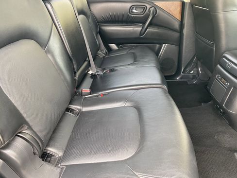 Used 2023 Nissan Armada SL image 13