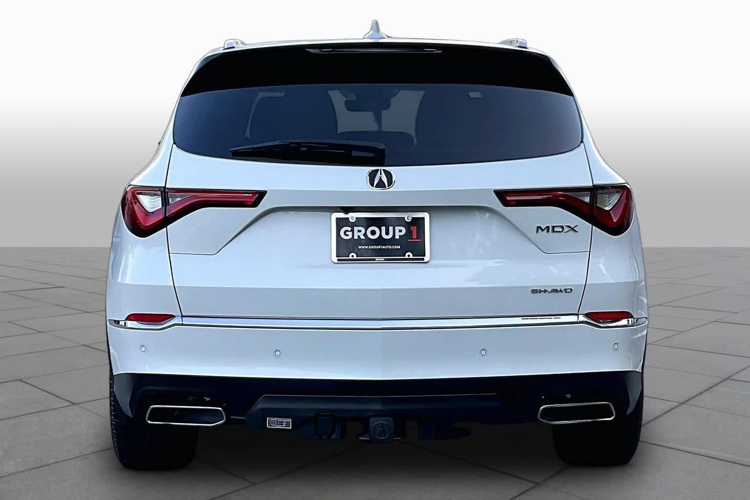 Used 2023 Acura MDX w/ Advance Package AWD/4WD image 4