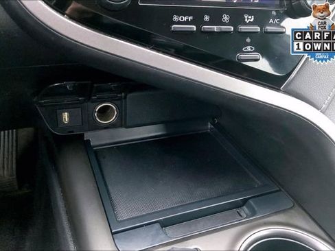 Used 2023 Toyota Camry SE image 32