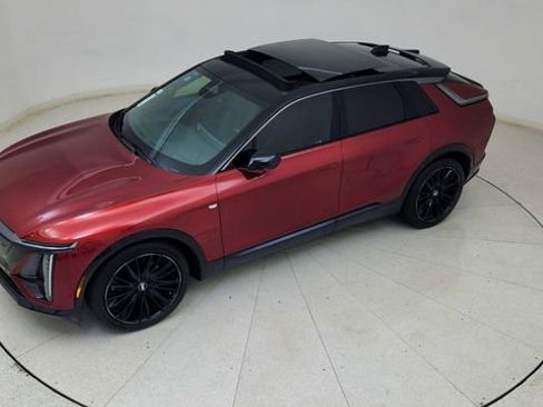 Used 2024 Cadillac Lyriq Sport image 78