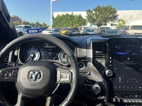 Used 2019 RAM 1500 Limited w/ Advanced Safety Group AWD/4WD image 10