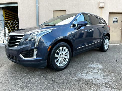 Used 2018 Cadillac XT5 FWD image 16