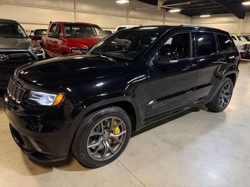 Used 2020 Jeep Grand Cherokee Trackhawk image 15