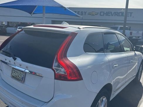 Used 2014 Volvo XC60 3.2 w/ Protection Package image 18