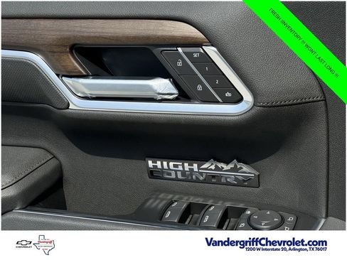 New 2026 Chevrolet Silverado 1500 High Country w/ Technology Package AWD/4WD image 18