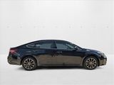 Used 2018 Toyota Avalon XLE Premium image 4