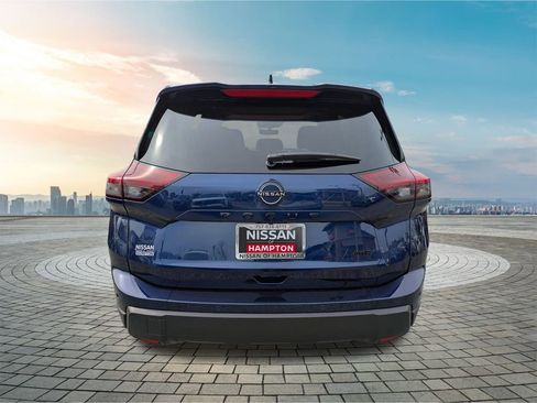 New 2026 Nissan Rogue SV image 5